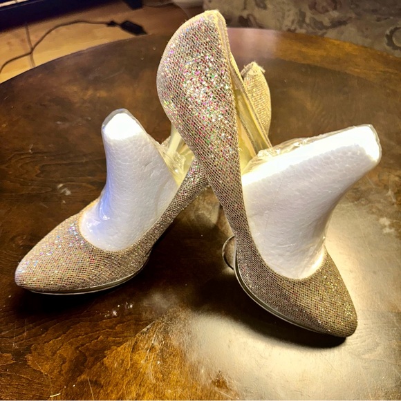 Nine West Glitter Pump 10 - Picture 6 of 7